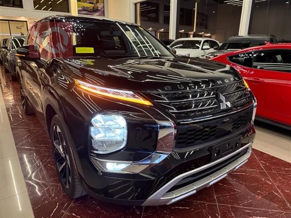 Mitsubishi Outlander 2023 for sale in Iraq - Erbil